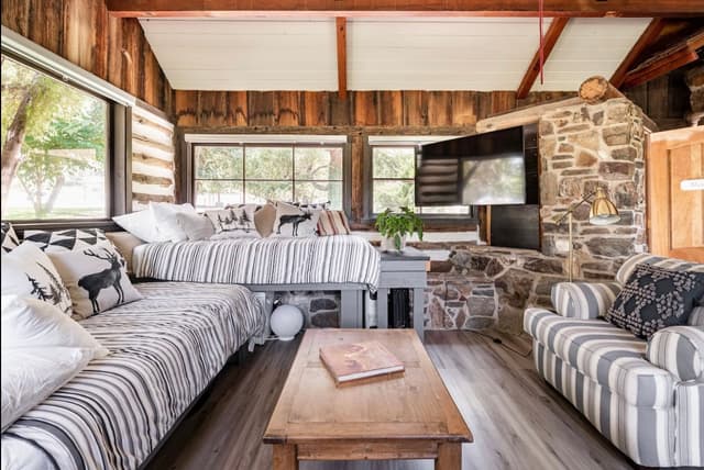 Meadowlands Cottage on Kernville Ranch 6