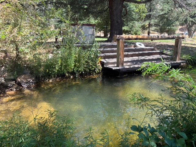 Meadowlands Cottage on Kernville Ranch 3